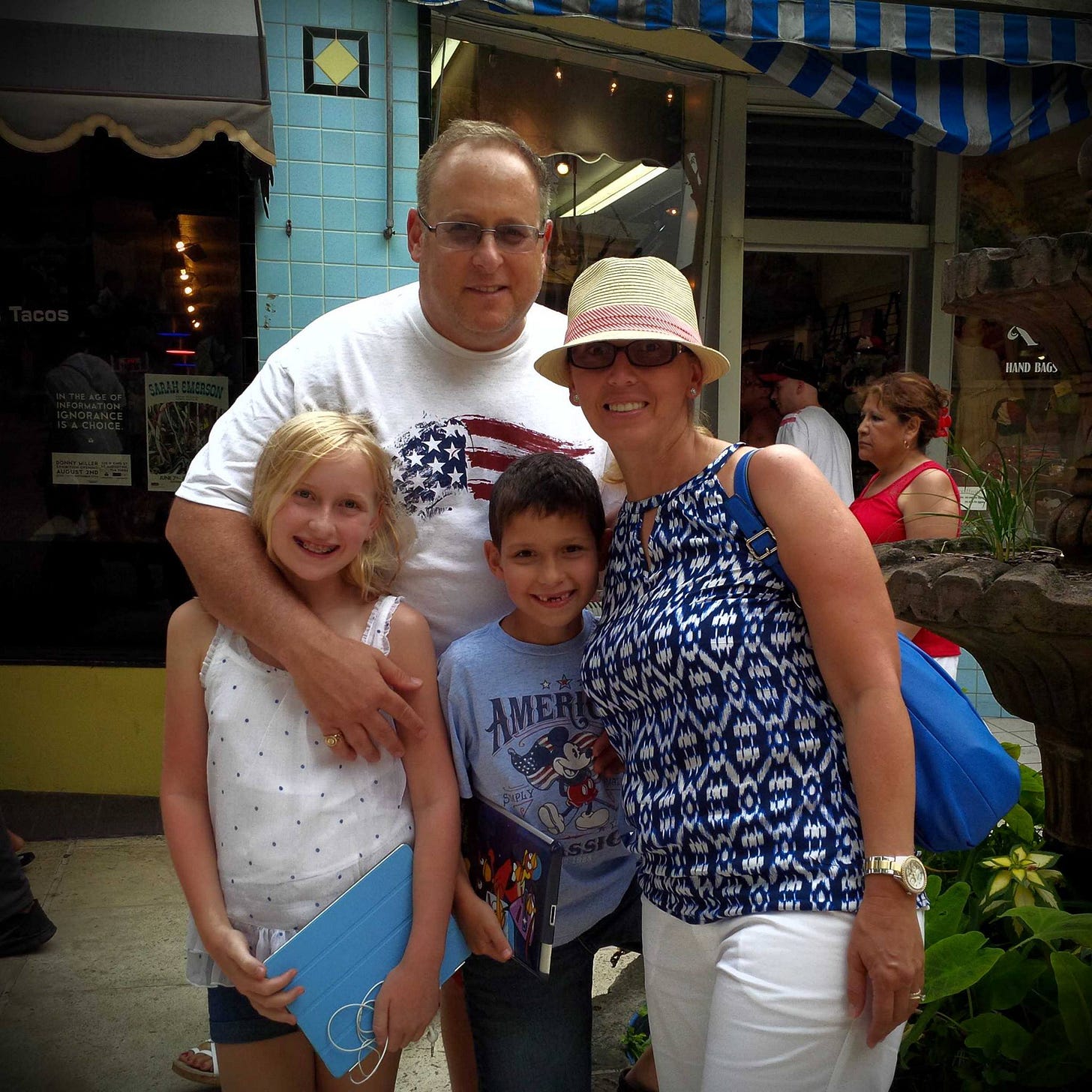 The family Randy Shochet abandoned.