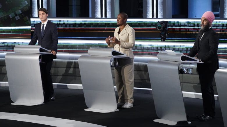 Health care, pandemic election call, climate change dominate leaders&#39;  French debate | CBC News