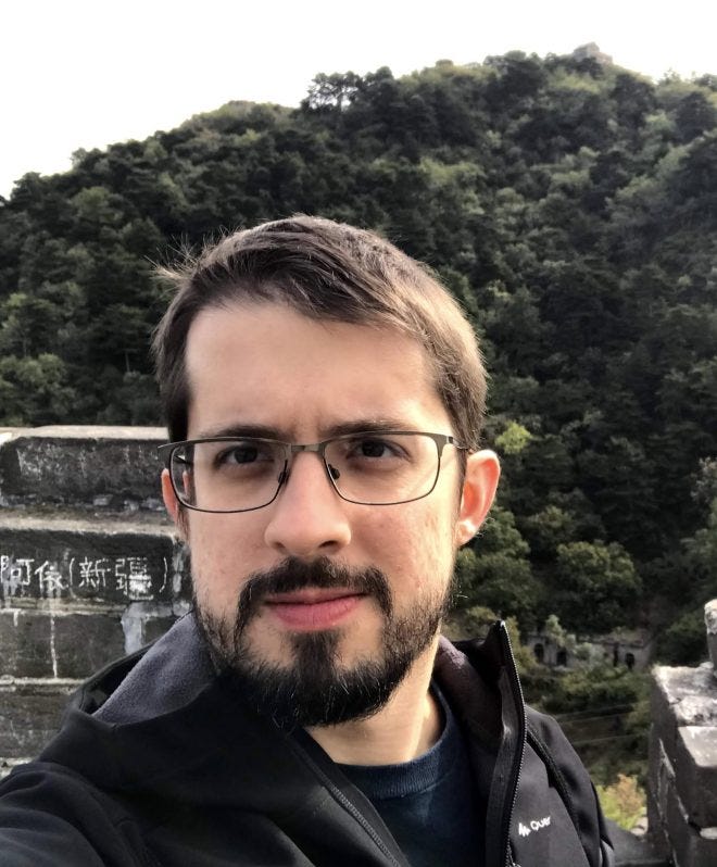 Renan Bernardo's Hyperspace of Words