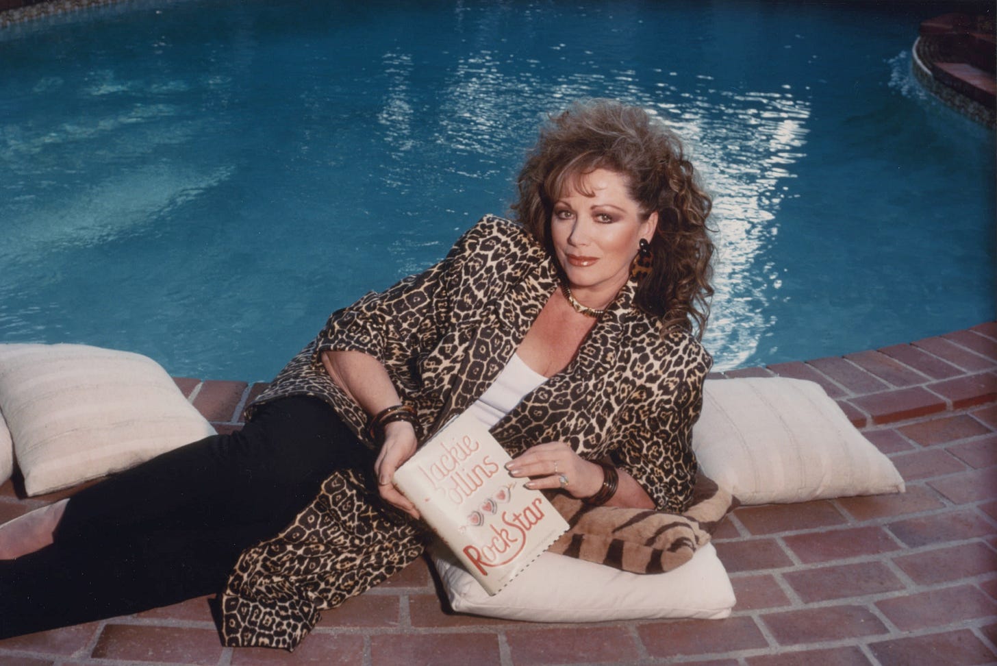 The tragic love story behind Jackie Collins' house | CNN