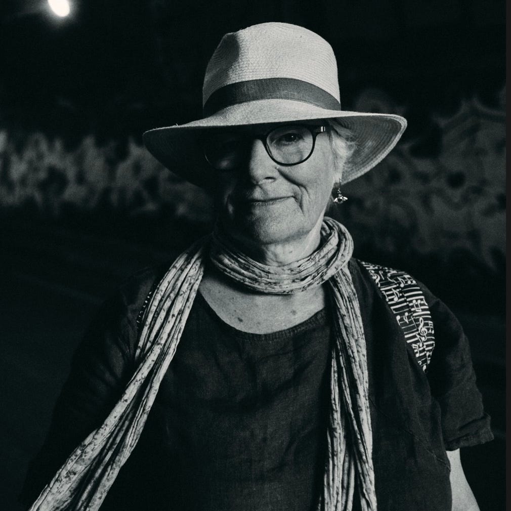 Ninette Gabs About . . . 