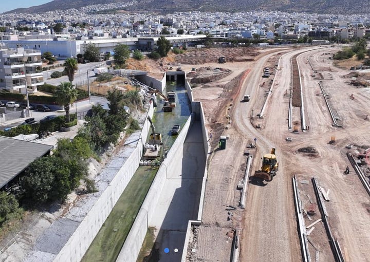 Τα έργα διευθέτησης του ρέματος των Τραχώνων εντός της επένδυσης