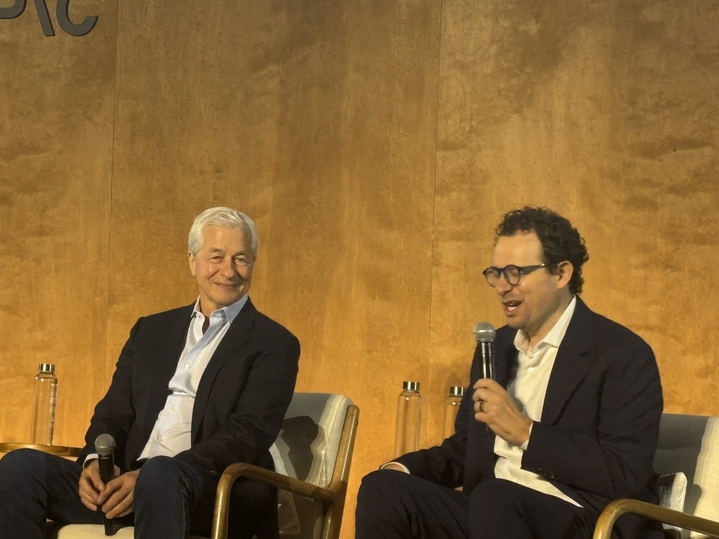 Anthropic deepens Wall Street push with new AI agents, and Microsoft and Moody's partnerships | Fortune Anthropic deepens Wall Street push with new AI agents, and Microsoft and Moody's partnerships | Fortune