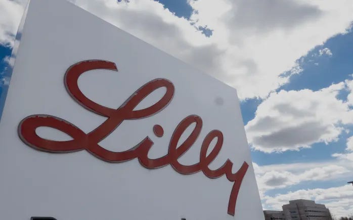 FDA approves Lilly obesity pill, triggering battle with Novo Nordisk