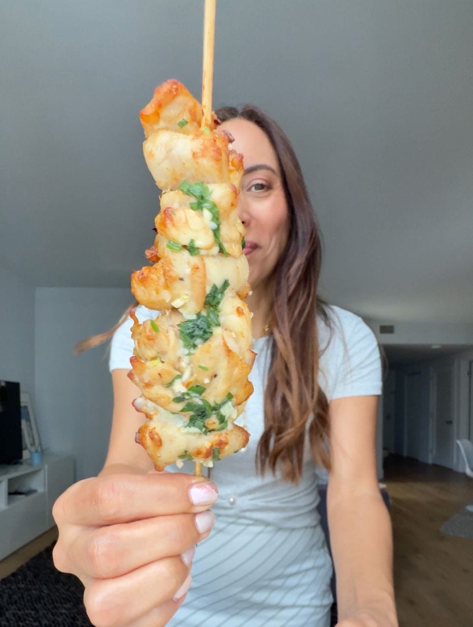 Pinchos de Pollo al Ajo y perejil 🍢 - Lilibeth Ramirez