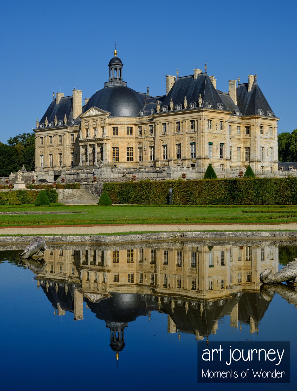 Vaux le Vicomte castle and gardens Le Vau