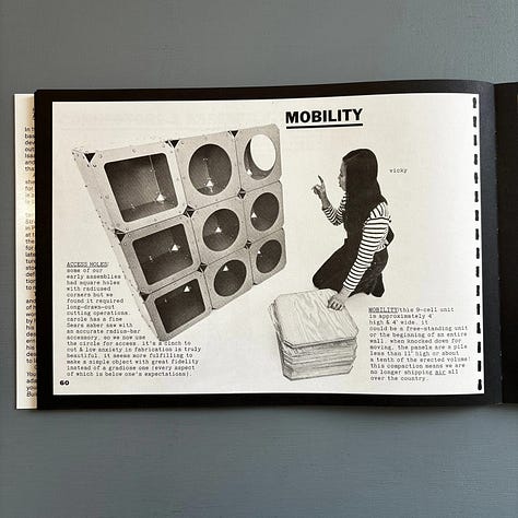 Ken Isaacs, (1974), How to Build Your Own Living Structures, Edited by Pierre Hourquet and Christophe Daviet-Thery, Design by Pierre Hourquet, Text by Susan Snodgrass, Christophe Daviet-Thery, Paris, 2025 [Saint-Martin Bookshop, Bruxelles-Brussel. Les presses du réel, Dijon. © Estate of Ken Isaacs]