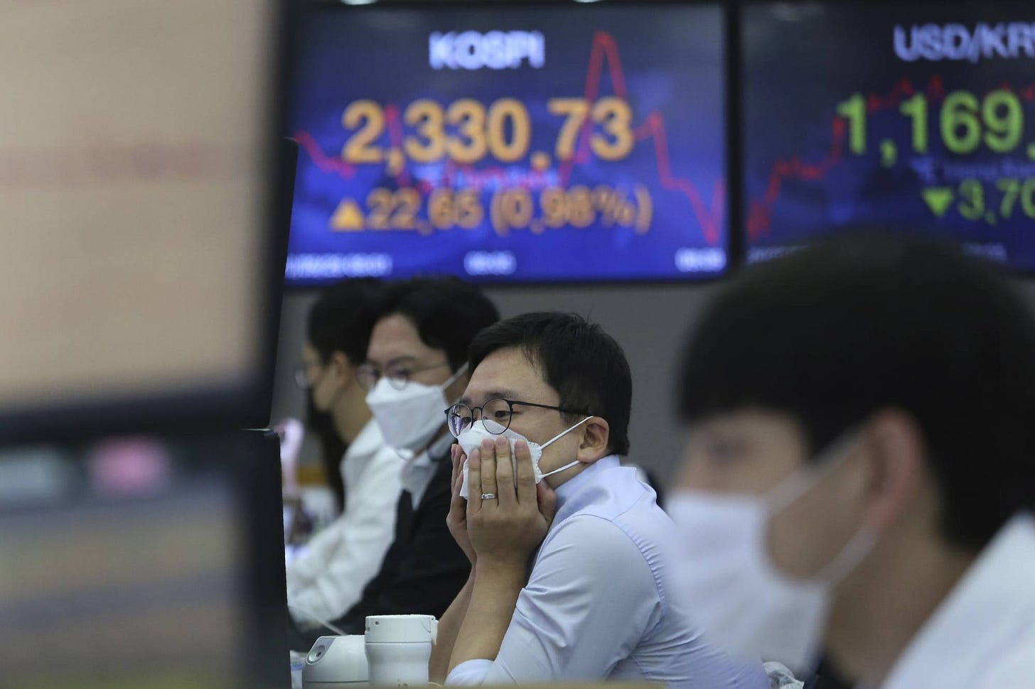 Record ban on short-selling fuels worries of bubble in South Korea | The  Japan Times