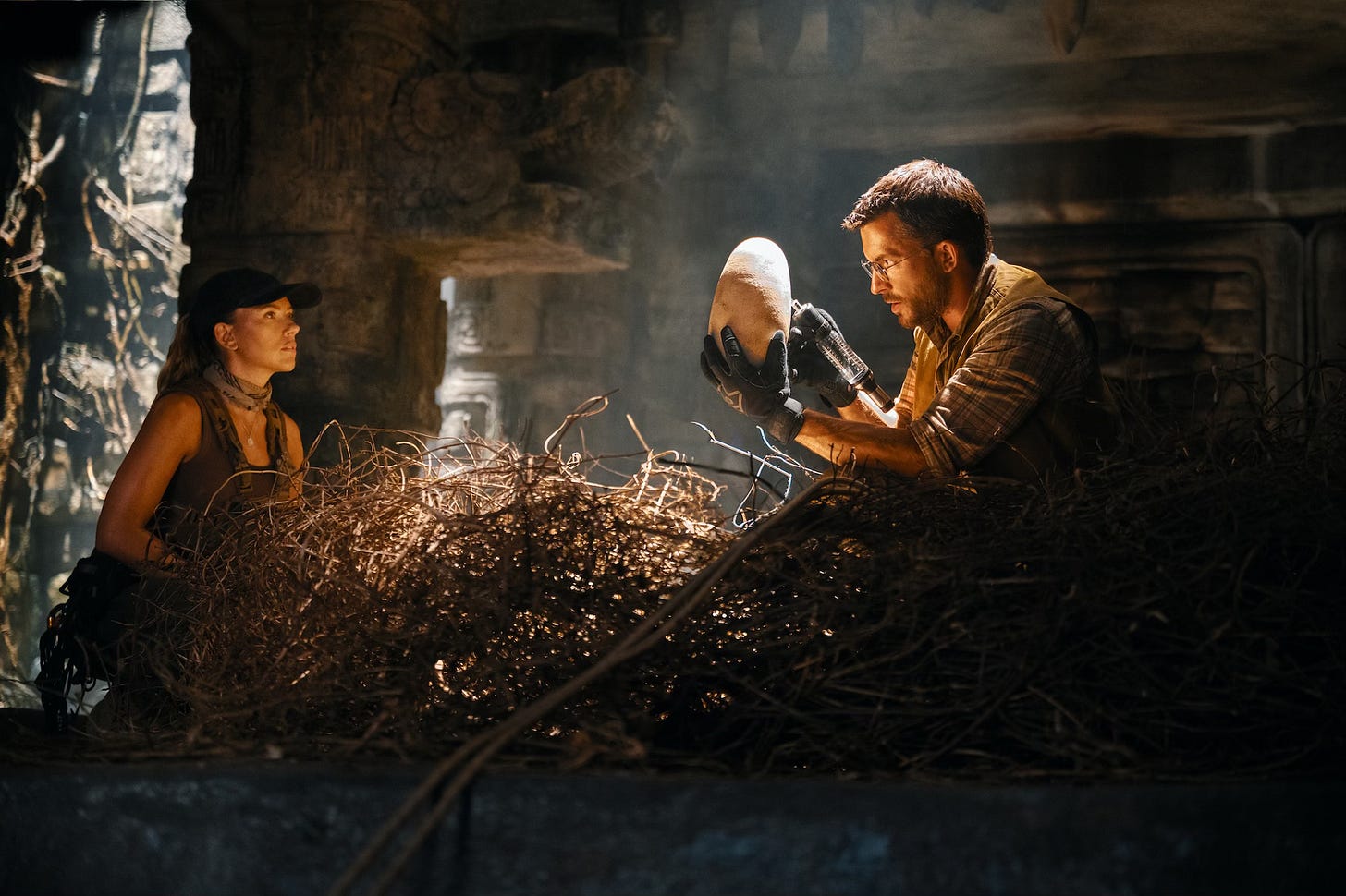Zora Bennett (Scarlett Johansson) and Dr. Henry Loomis (Jonathan Bailey) in Jurassic World: Rebirth Zora Bennett (Scarlett Johansson) and Dr. Henry Loomis (Jonathan Bailey) in Jurassic World: Rebirth