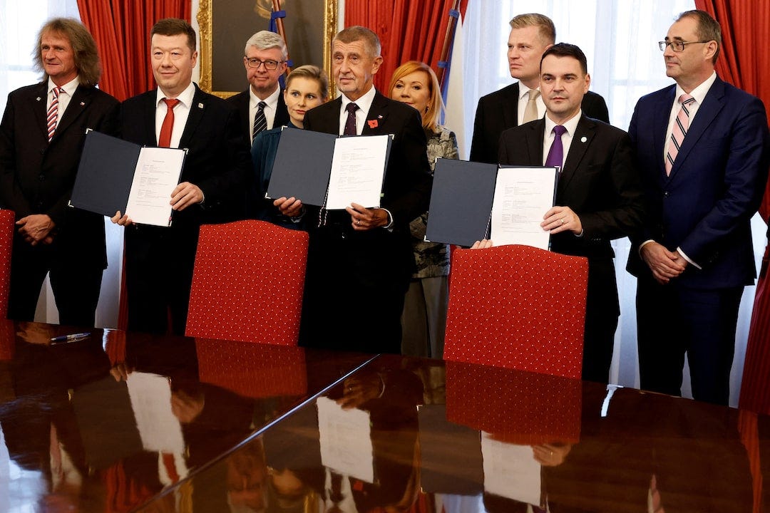 Singing of a coalition agreement in Prague Singing of a coalition agreement in Prague
