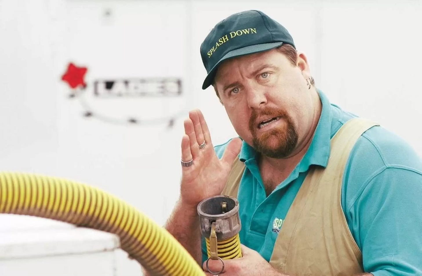 Shane Jacobson in the 2006 Australian mockumentary Kenny.