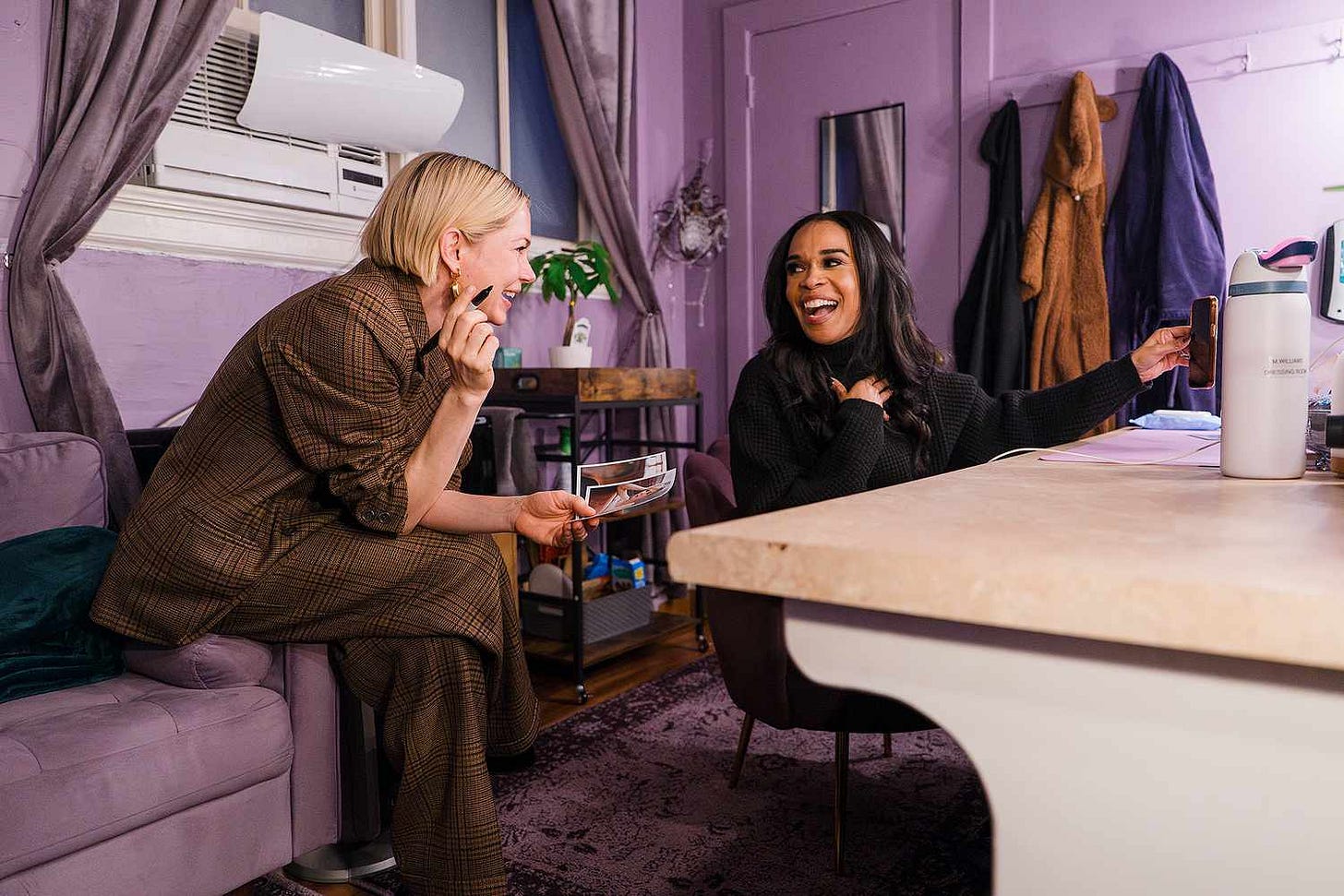 Michelle Williams and Michelle Williams Meet for First Time ... Michelle Williams and Michelle Williams Meet for First Time ...