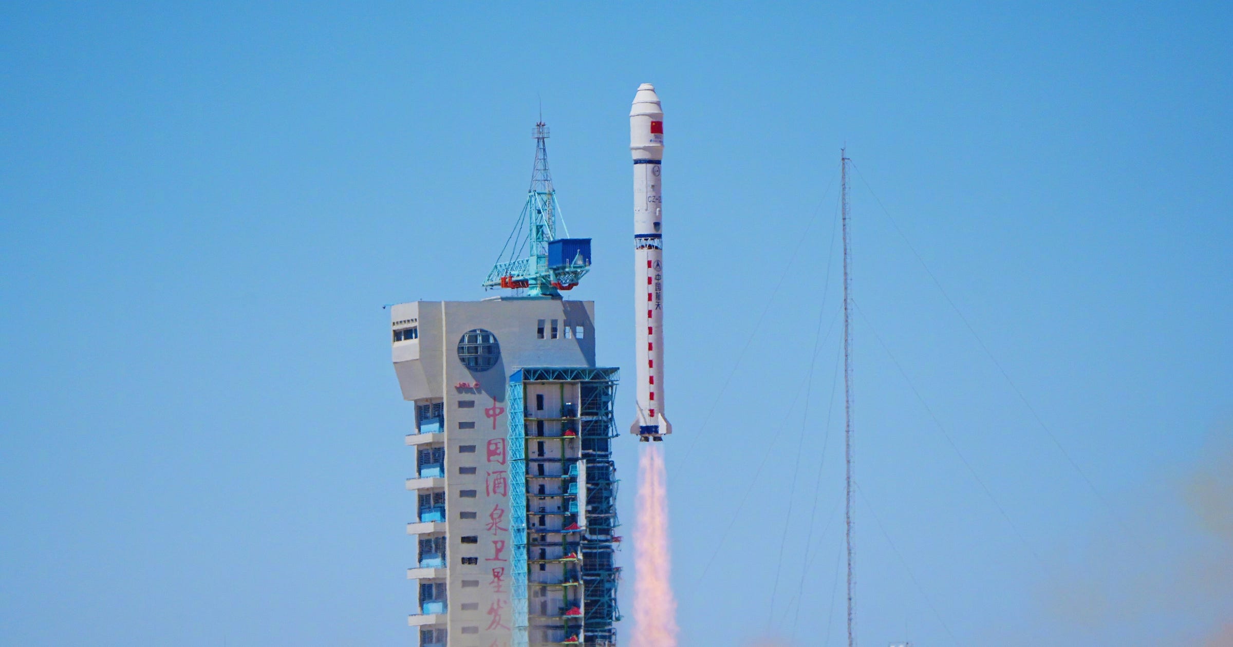 The Long March 2D Y107 vehicle lifting off from the Jiuquan Satellite Launch Center on May 14th 2026.