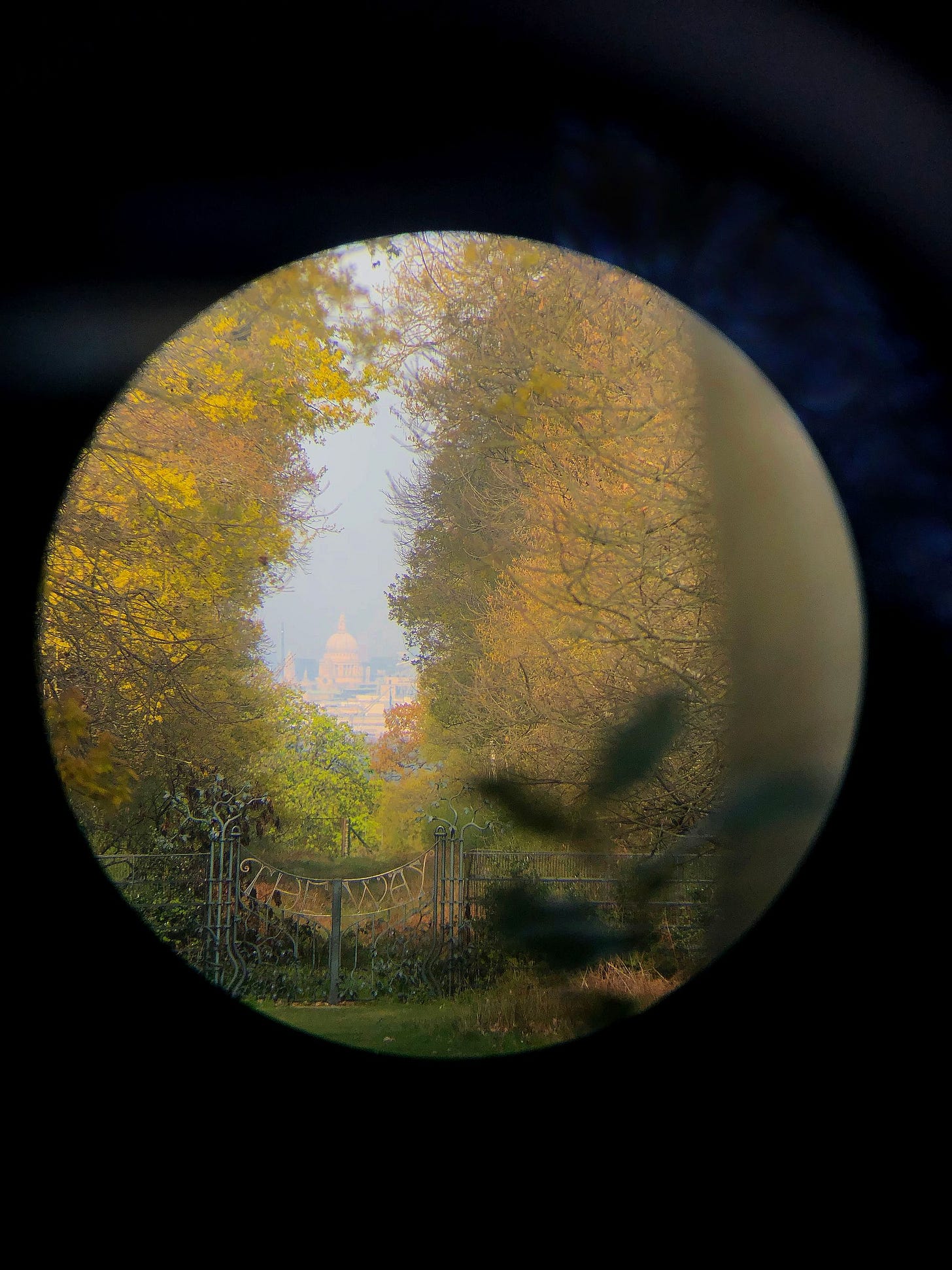 Capital Ring Walk: Wimbledon Park to Richmond Bridge