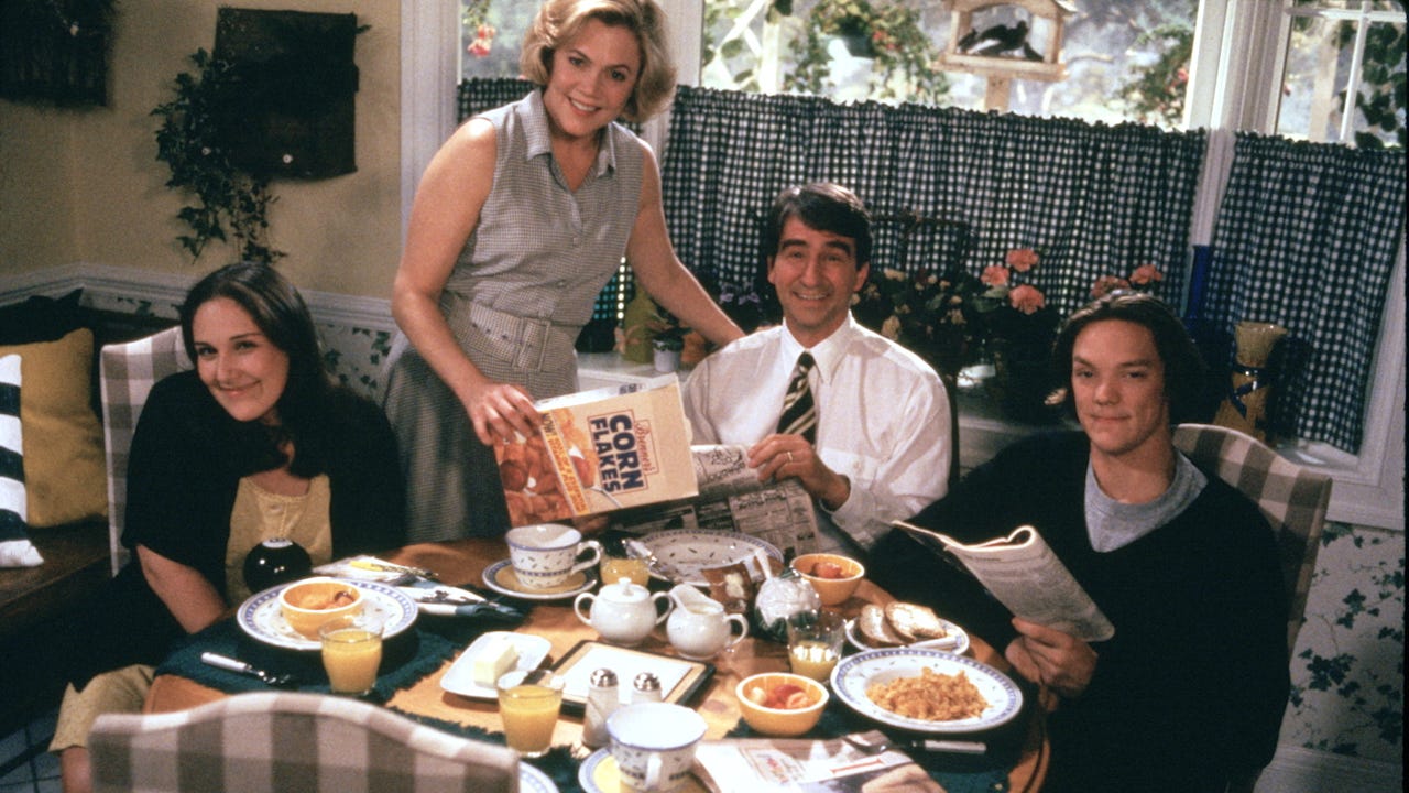 Serial Mom – IFC Center Serial Mom – IFC Center
