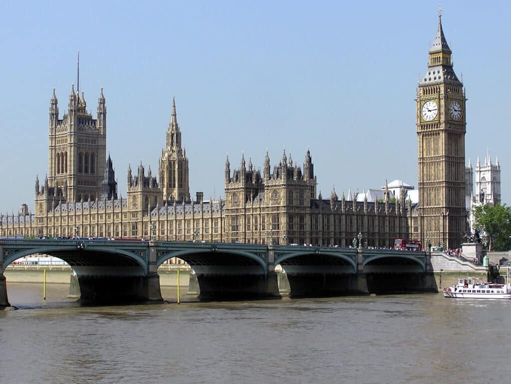 By Adrian Pingstone / Wikimedia