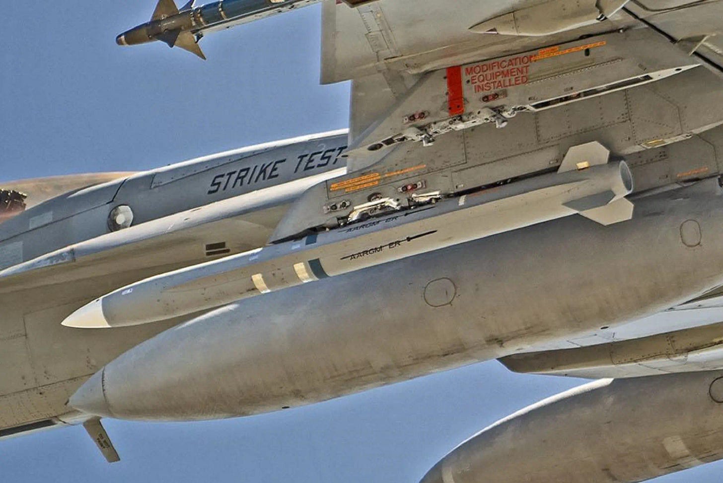 The US is developing a ground-based version of the AGM-88G AARGM-ER airborne radar missile | Gagadget.com The US is developing a ground-based version of the AGM-88G AARGM-ER airborne radar missile | Gagadget.com