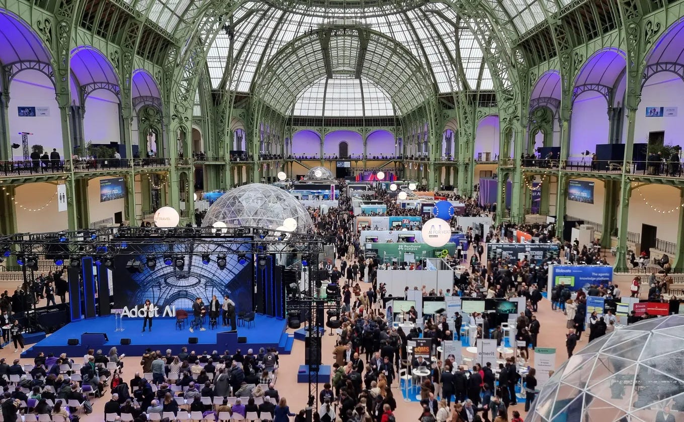 C'est le deuxième plus gros salon tech à Paris » : dans les allées d'Adopt  AI, les stars de la tech française viennent convaincre les entreprises