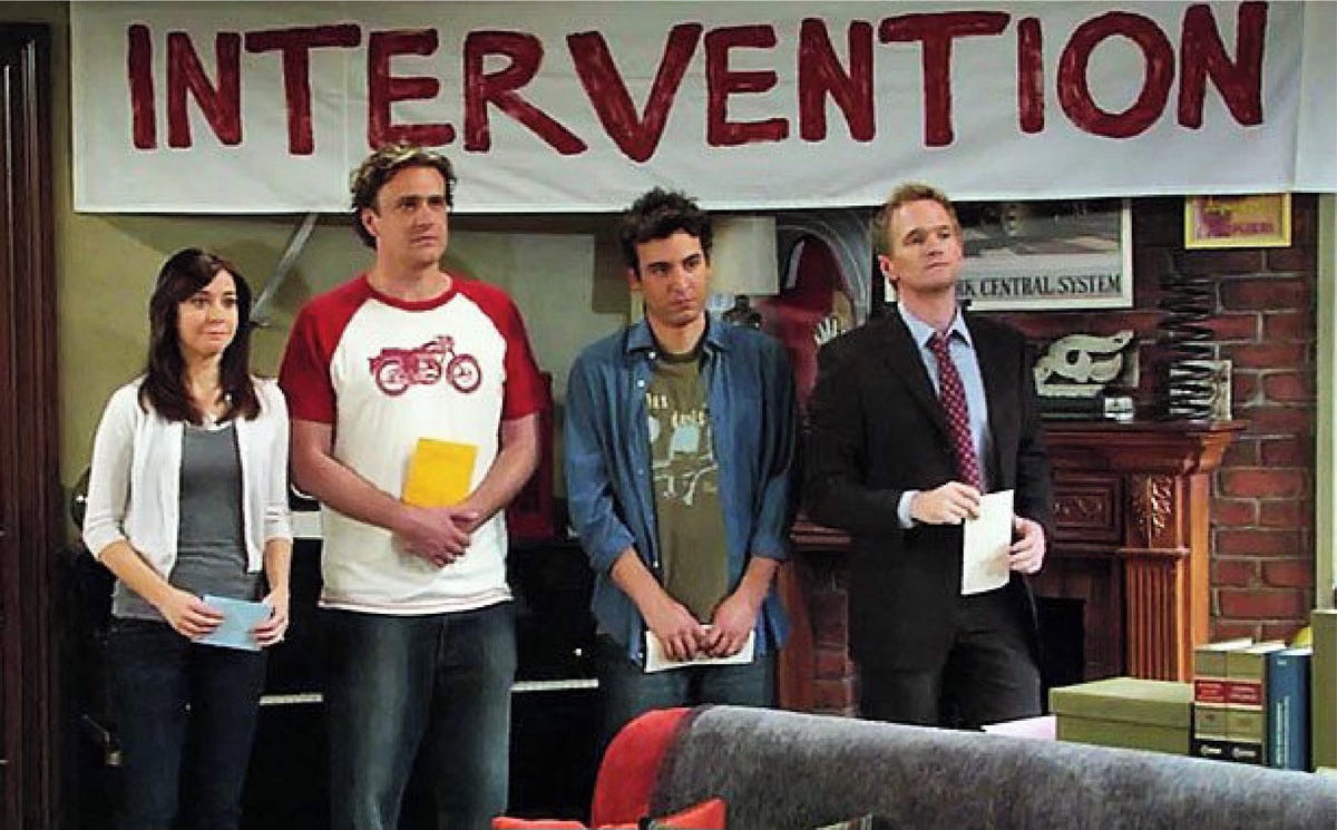 Imagem da série "How I Met Your Mother" do episódio da intervenção dos amigos.