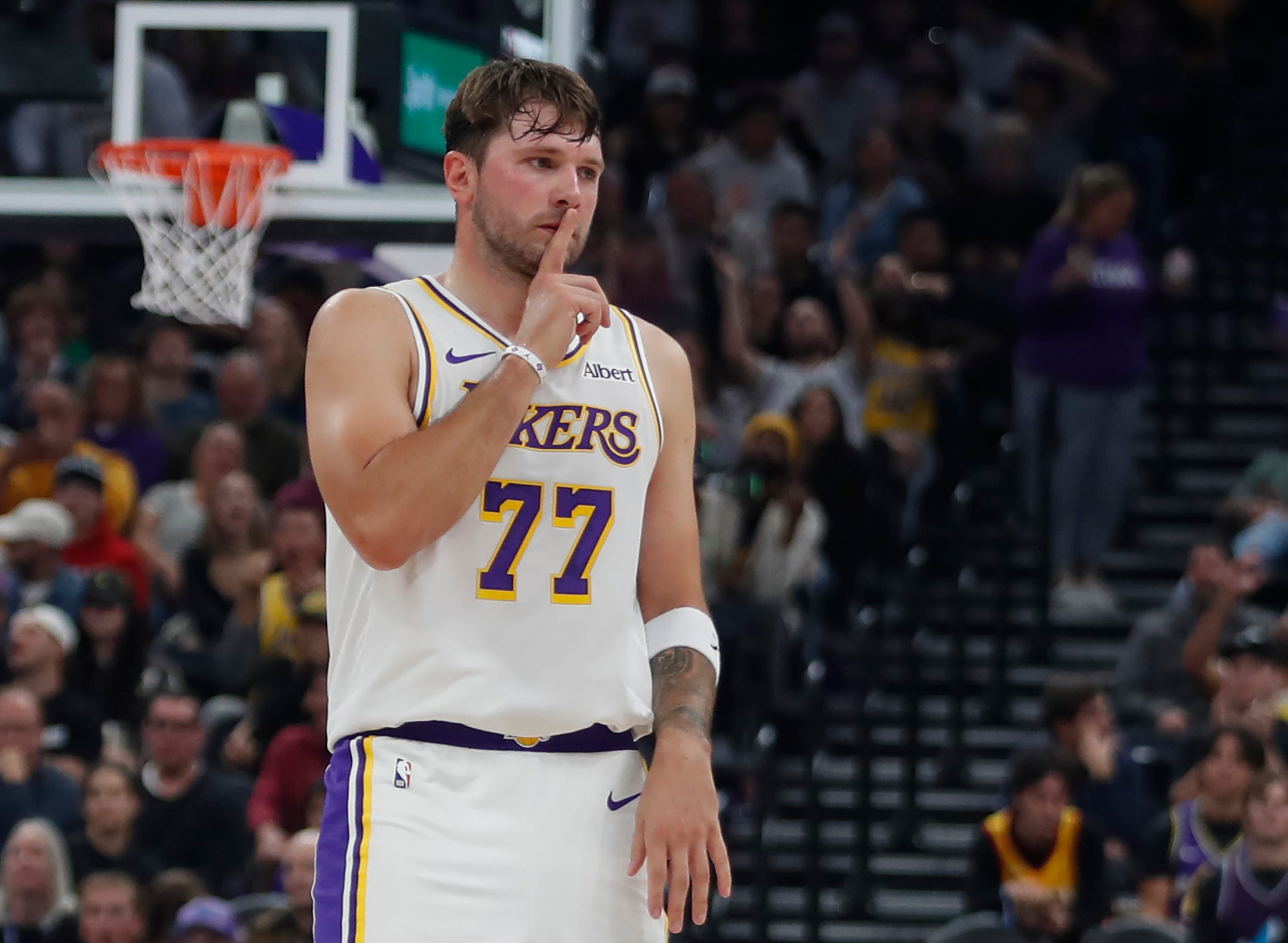 The First 15 Dig Are You Entertained? The First Luka Magic Show of the Season