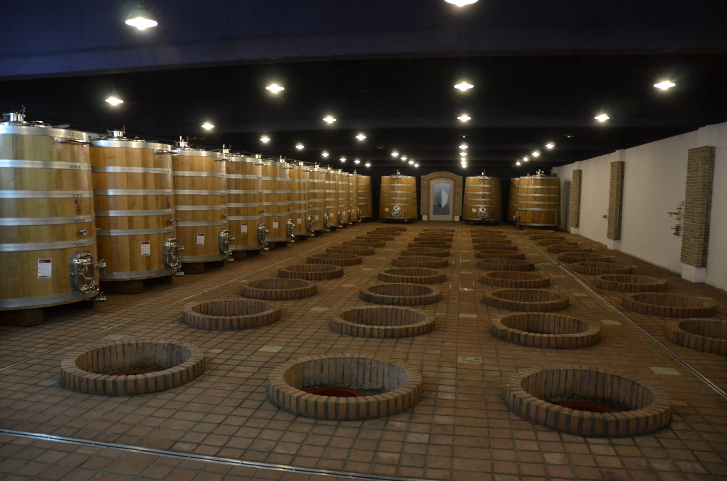 Qvevri cellar At Telavi Wine Cellar (Satrapezo/Marani)