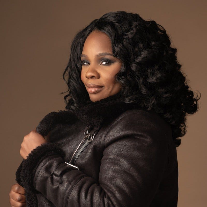 Lola Akinmade Åkerström