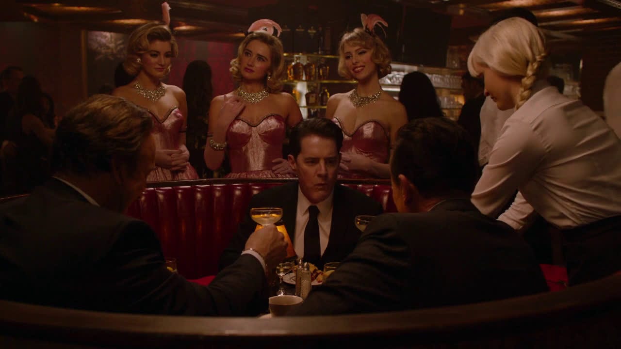 Watch Twin Peaks cherry pie and champagne scene | Streamable
