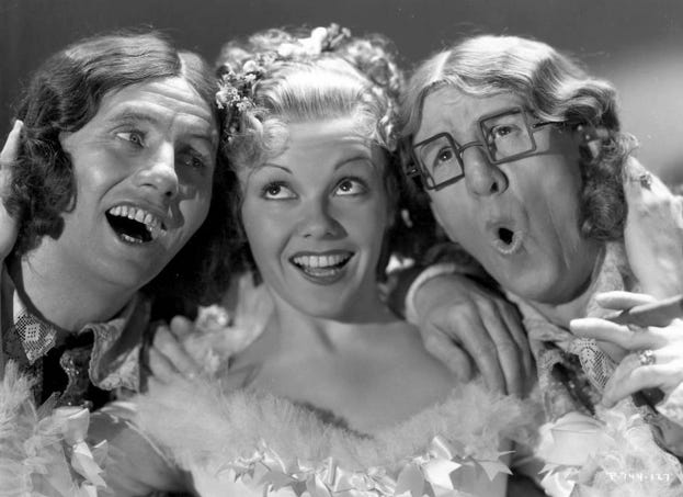 The Horn Section: Film Review: COCKEYED CAVALIERS (1934)