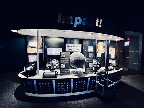 exhibits, galleries