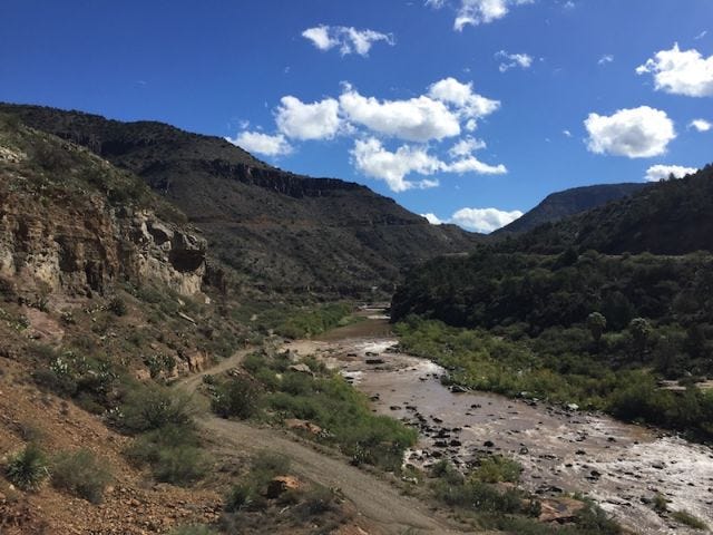 Salt River Canyon, Arizona Salt River Canyon, Arizona