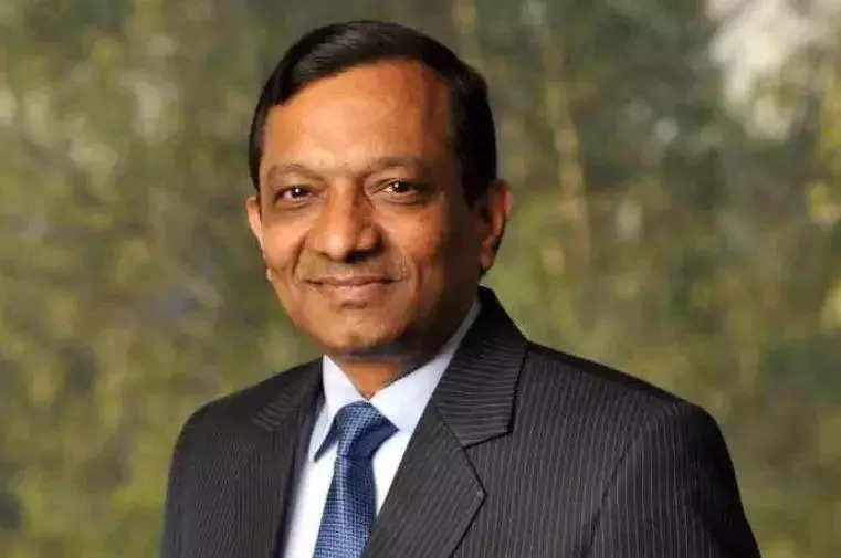 Dr Pawan Goenka