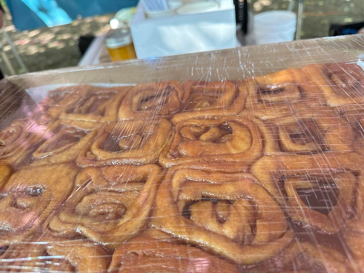 Knaus Berry Farms Cinnamon buns