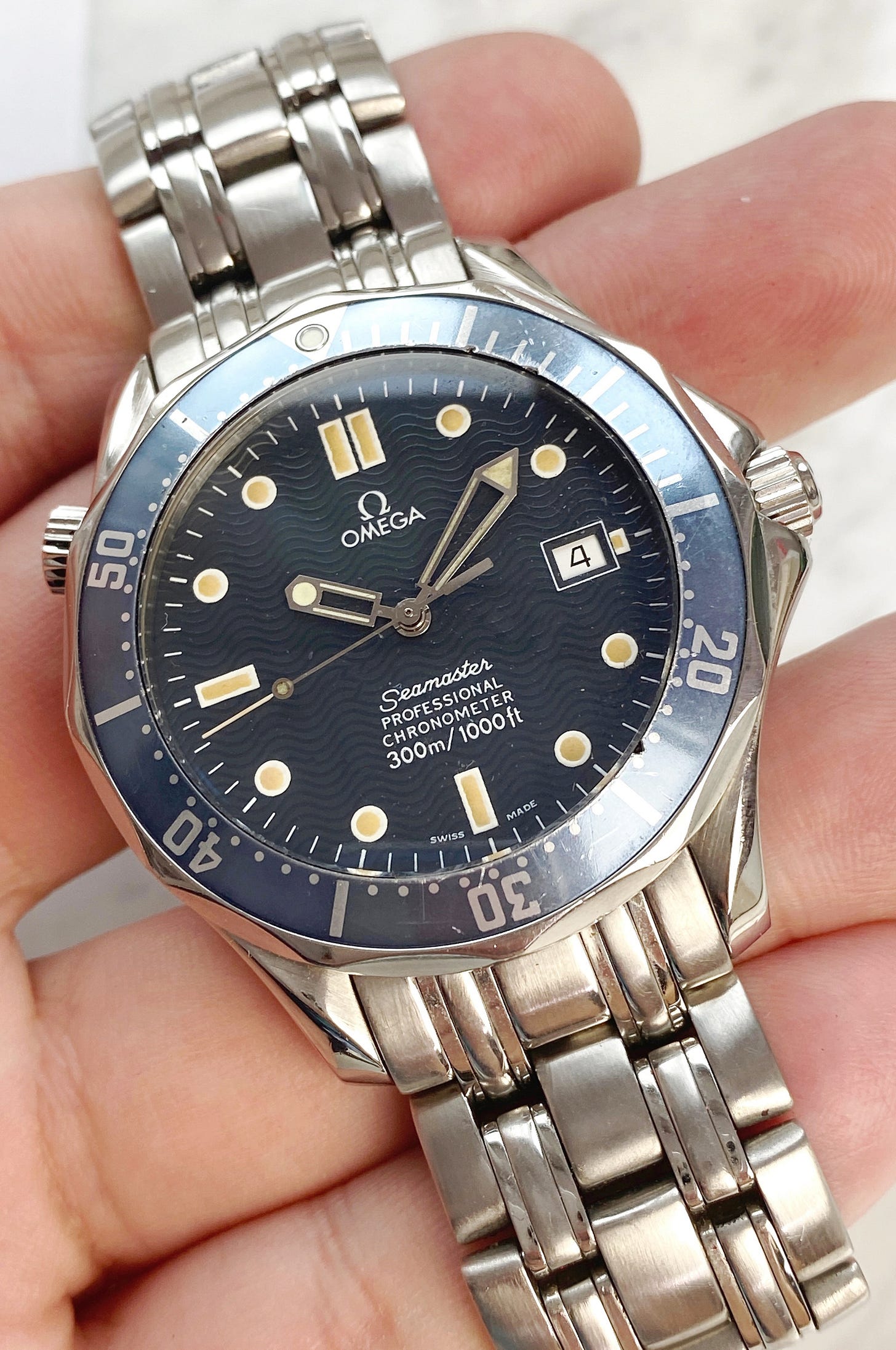 Vintage Omega Seamaster 300 Diver Automatic 41mm James Bond | Vintage  Portfolio