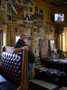 Austin BBQ consultant Ronnie Dunn, ready to head home and chew over our discoveries.