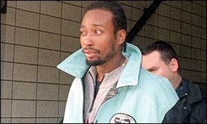 BBC News | Entertainment | Rapper on attempted murder charge