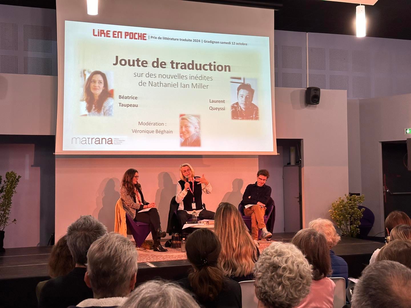 Peut être une image de 15 personnes et texte