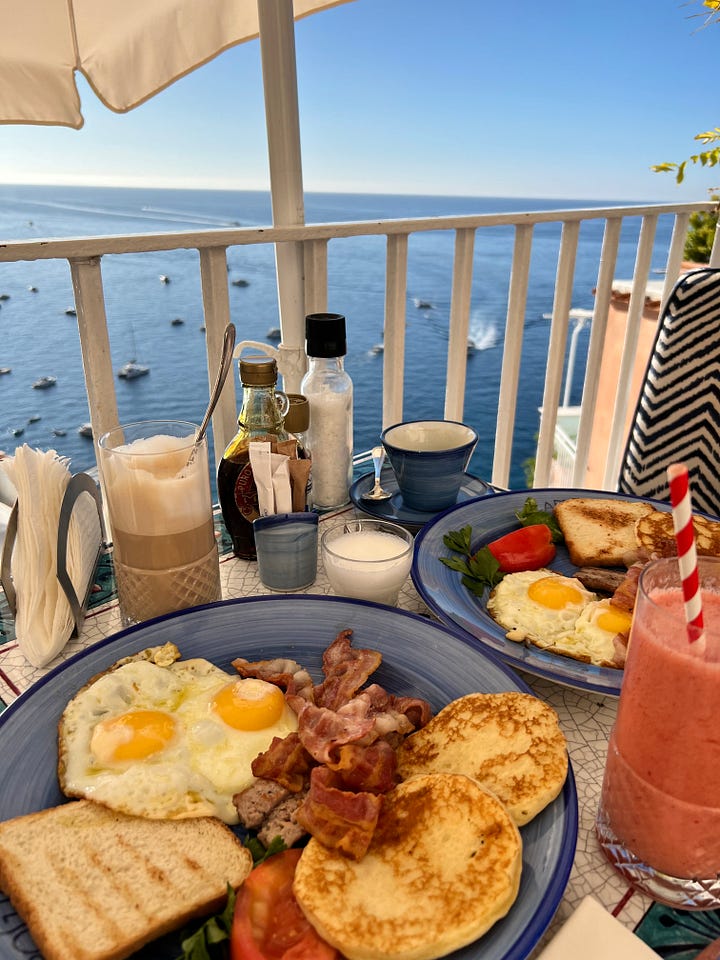 Breakfast with a view at Caffe Positano
