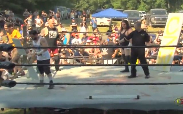 [Screenshot: Kit Osbourne vs Dan O'Hare vs Jimmy Lloyd vs George Gatton]