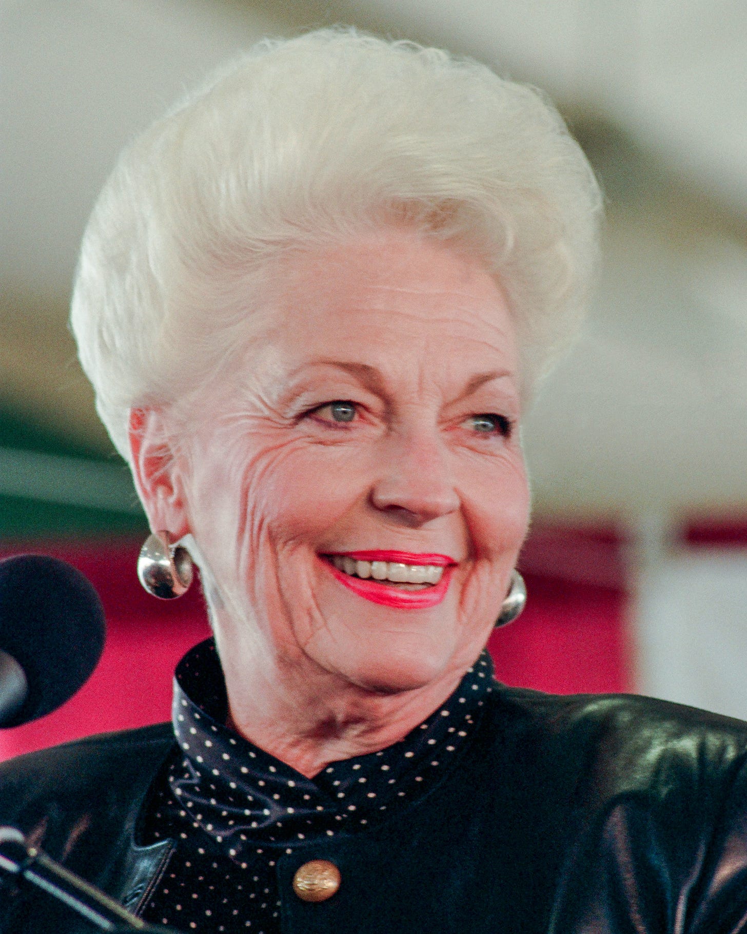 Ann Richards, Texas' 45th Governor Ann Richards, Texas' 45th Governor