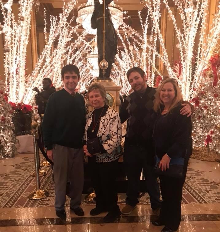 No photo description available.