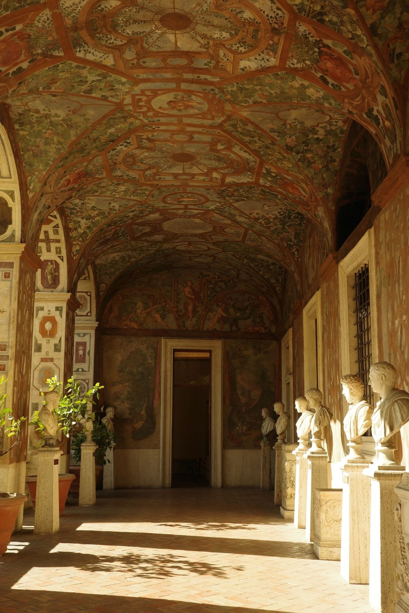 The Best Vintage and Flea Markets in Rome