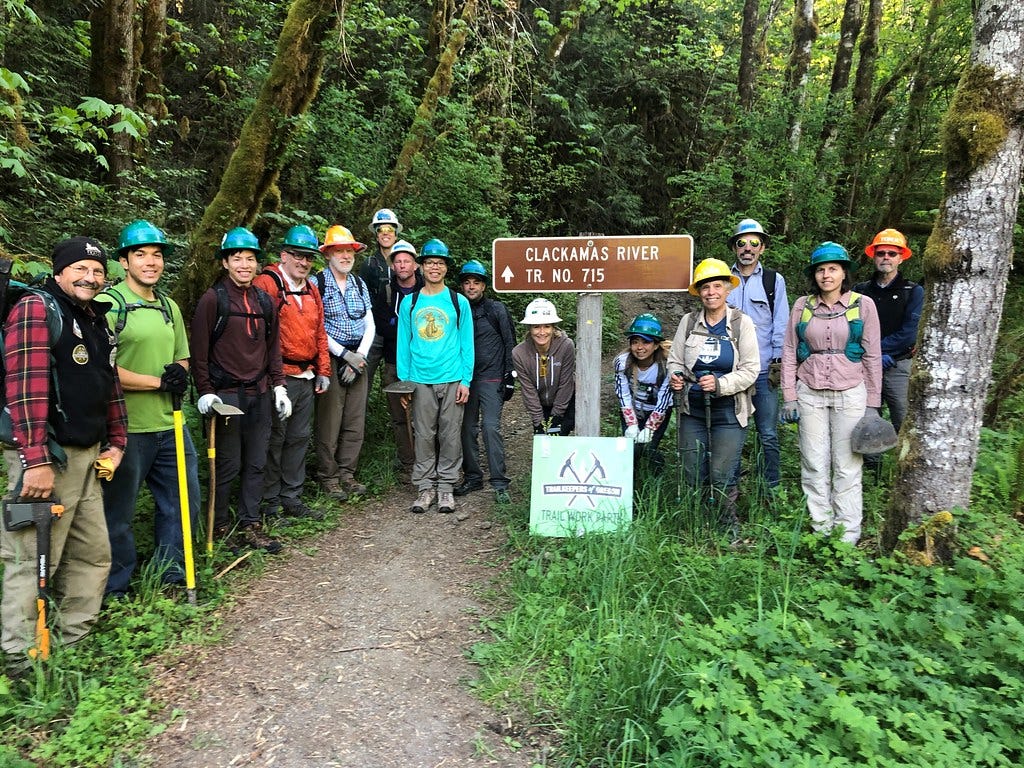 201905_Trailkeepers of Oregon volunteers at Clackamas River Trail, photo by Renee Janssen. 201905_Trailkeepers of Oregon volunteers at Clackamas River Trail, photo by Renee Janssen.