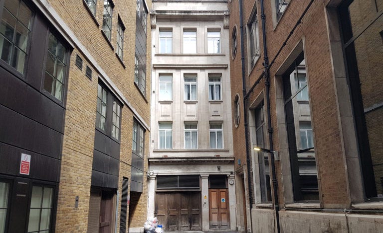 Ebenezer Stack Literary Locations: Ebenezer Scrooge's London - by Kate