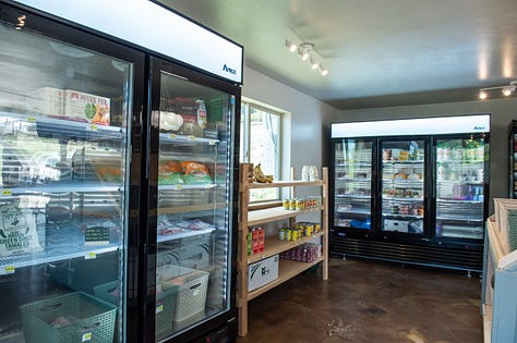 fresh fruit and vegetables, well-stocked grocery shelves in Cloudcroft at Cloudy's Market