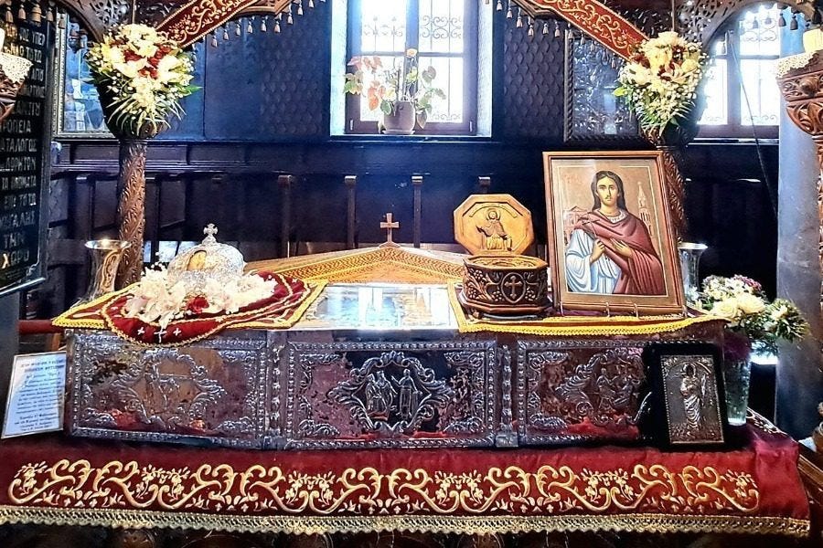 17 Φεβρουαρίου γιορτή του Πολιούχου της Μυτιλήνης Αγίου Θεοδώρου του Βυζαντίου - Ο Άγιος Θεόδωρος ο Βυζάντιος ανήκει στη χορεία των Νεομαρτύρων Αγίων | Στο Νησί