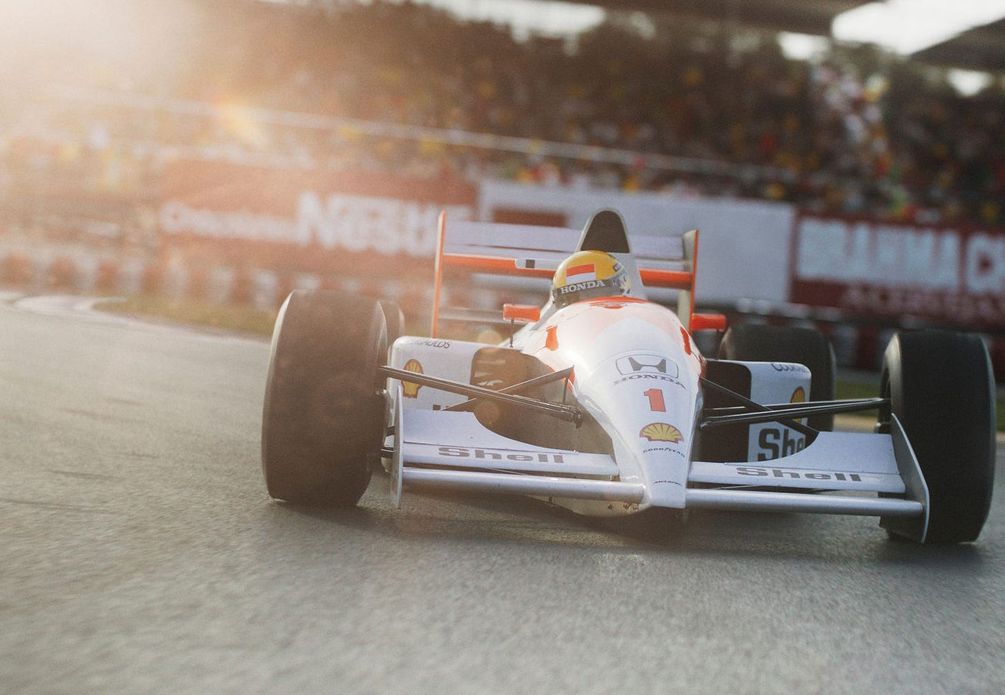 Bilde fra racingbanen i netflix-serien Senna