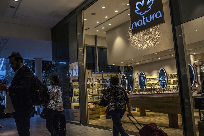 Ações da Natura têm queda recorde de quase 30% após margem ameaçar  dividendos