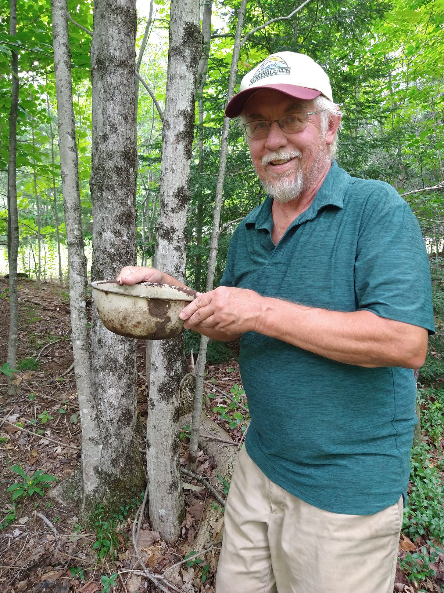 Carl Toko holding a pan