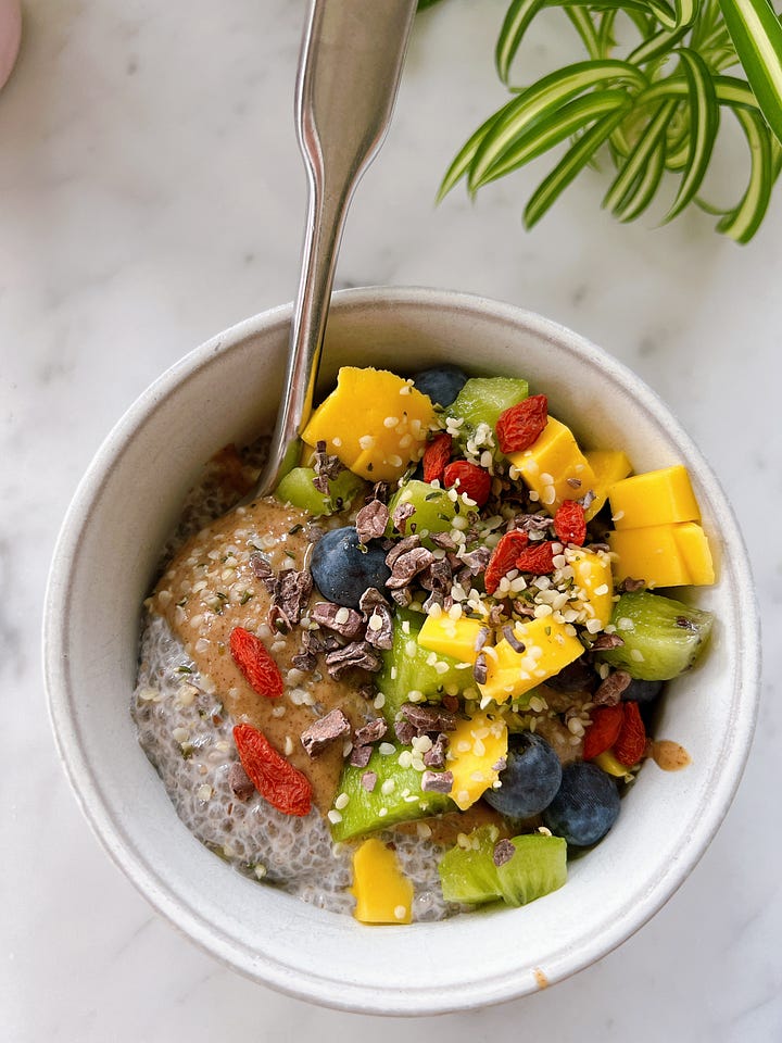 tropical chia bowl, gluten free samoa bars, protein pudding, slow cooker stuffed peppers