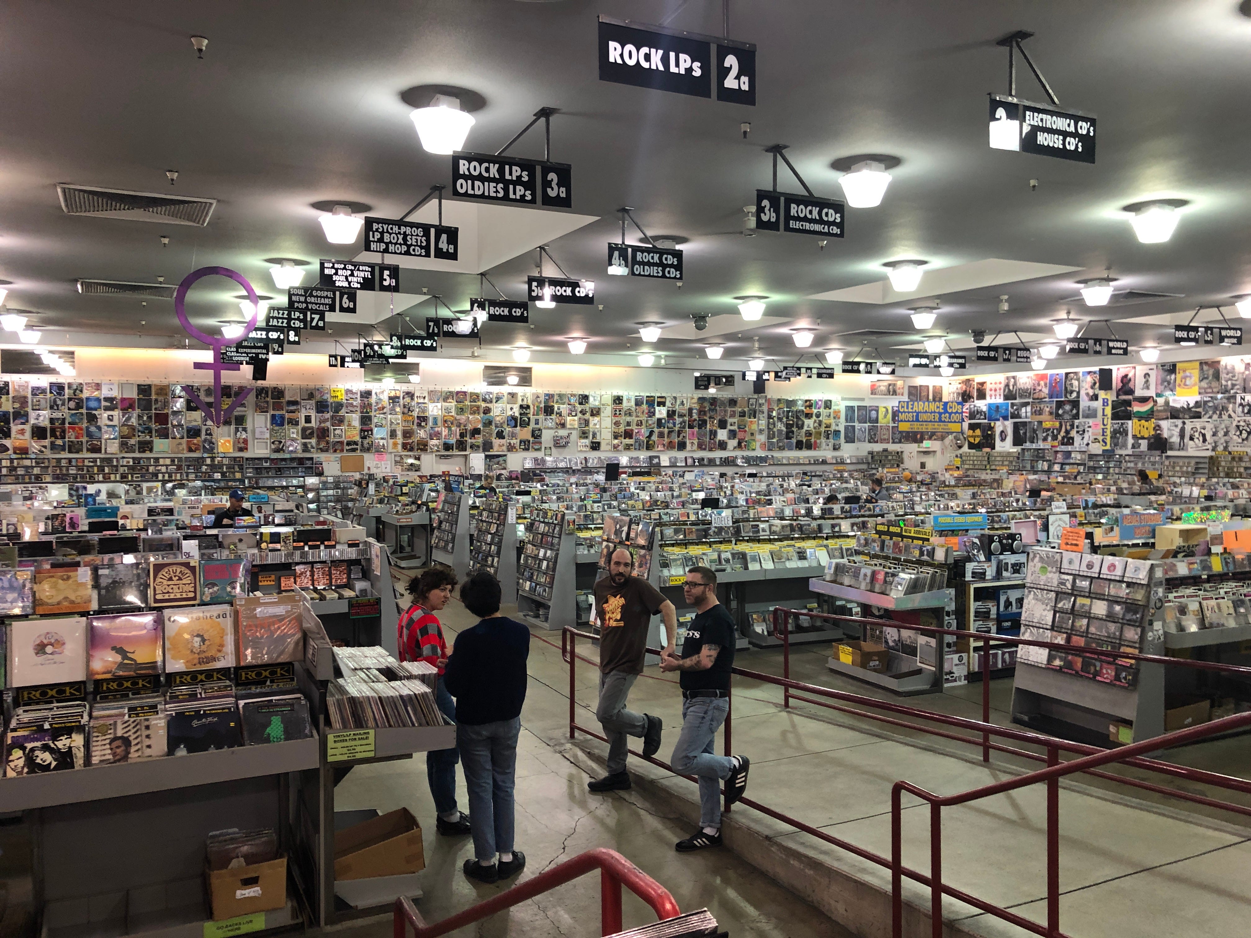 Adverse Genres in Fernando Pessoa | PDF, image size:4032x3024